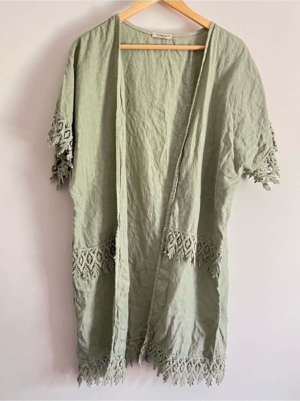Valentina Naldi linen cardigan short sleeve olive green open shirt os lace hem